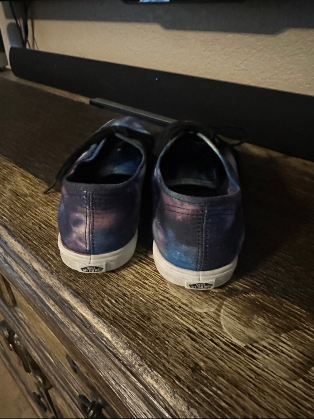 Galaxy Vans 7.5 - Picture 3 of 7
